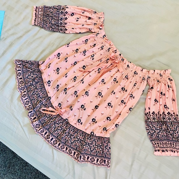 EUC Spell & the Gypsy Collective Sundown Lionheart Off Shoulder Top - Picture 6 of 17